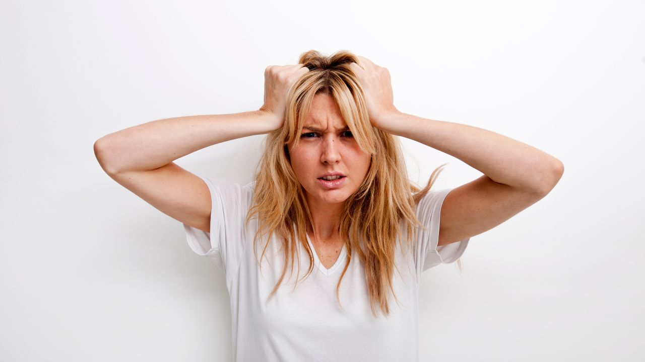 Quand le corps dit non : crispation involontaire